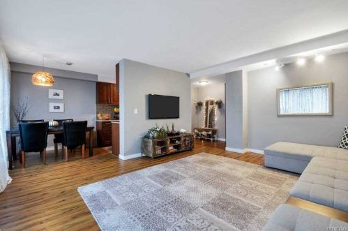 33-65 14th St, Long Island City, NY 11106-3720