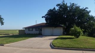 2811 Hilltop Dr, Lawton, OK 73507-1316