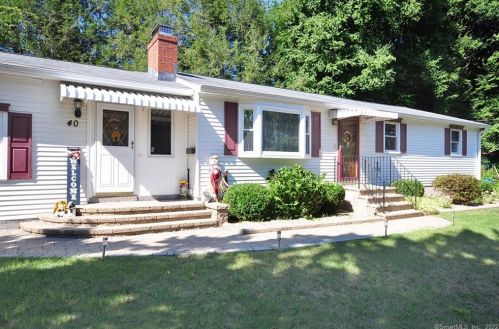 40 Berkshire Dr, Bristol, CT 06010-3026