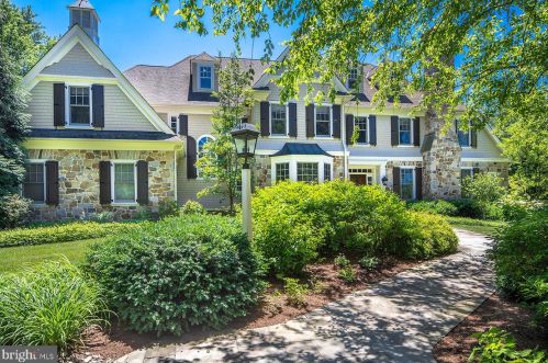 2036 Buttonwood Rd, Berwyn, PA 19312-2104