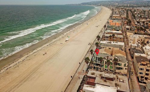 3373 Ocean Front Walk, San Diego, CA 92109-7613