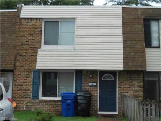 738 Arthur Ave, Virginia Beach VA  23452-3043 exterior
