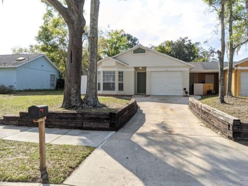 4439 Golden Rain Ct, Orlando, FL 32808-1771