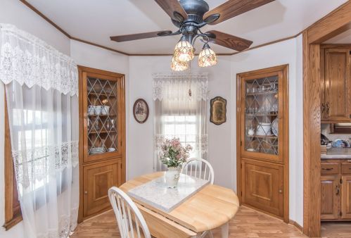 2906 Allerton Ave, Milwaukee WI 53235-5737 exterior