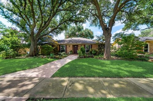 918 Dunbarton Dr, Richardson, TX 75081-5212