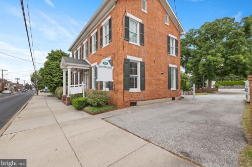 515 Carlisle St, Hanover, PA 17331-2144