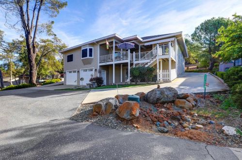 12651 Ridgecrest Pl, Lake Wildwood, CA 95946-9100