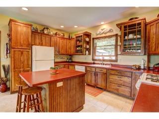 508 Hilton St, Prescott, WI 54021-1408