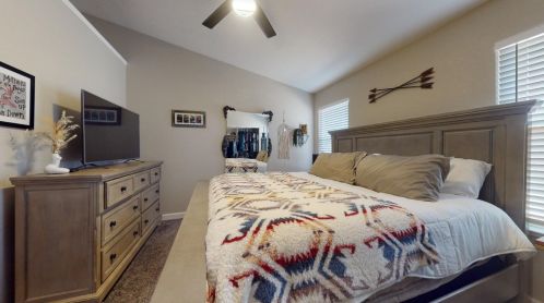 2237 Heritage Manor Dr, Riverbank CA  95367-2649 exterior