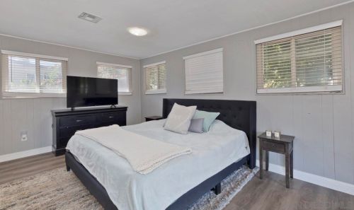 9606 Marilla Dr, Lakeside CA  92040-2806 exterior