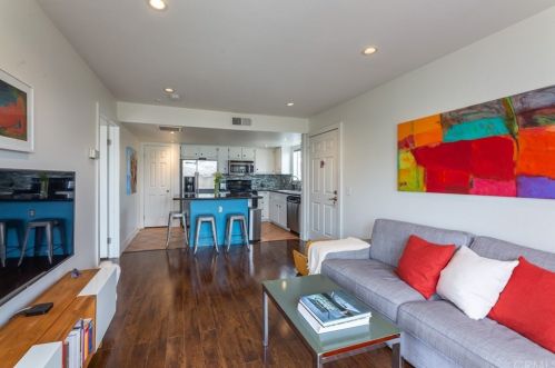 3488 Hathaway Ave, Long Beach, CA 90815-5413