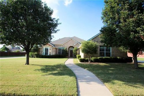 3401 Danbury Cir, Denton, TX 76208-5437