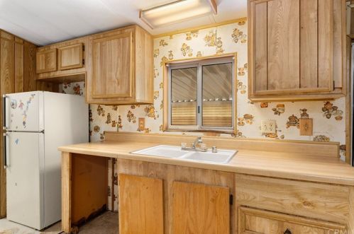 6499 13th Ave, Lucerne CA  95458-8631 exterior