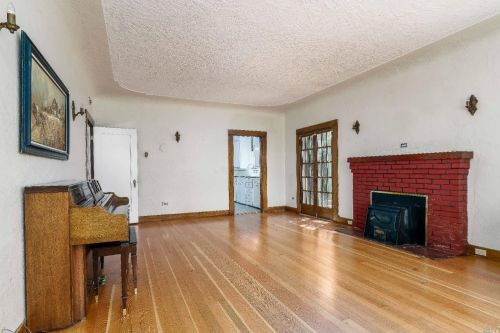 753 Oak St, Ukiah CA  95482-3901 exterior