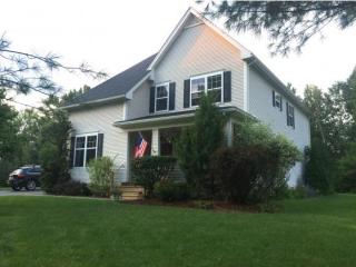 283 Stone Dr, Colchester, VT 05446-5743