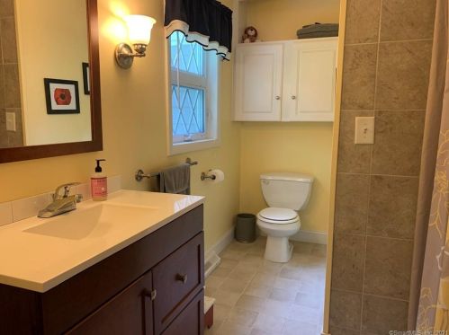 203 Hickory Hill Rd, New Britain CT  06052-1009 exterior