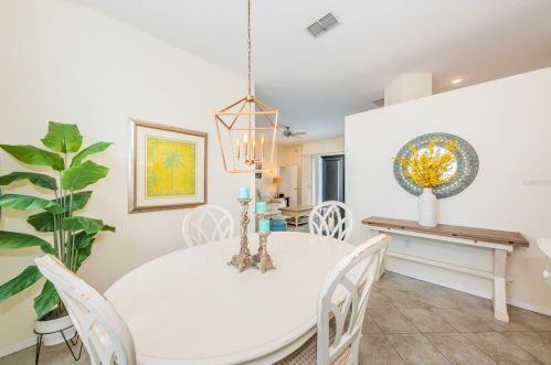 1863 Kinsmere Dr, New Port Richey FL  34655-4539 exterior