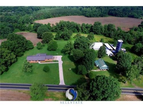 2773 Old Mocksville Rd, Statesville, NC 28625-1463