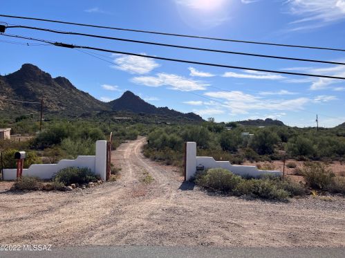 5421 Caballo Rd, Tucson, AZ 85746-9524