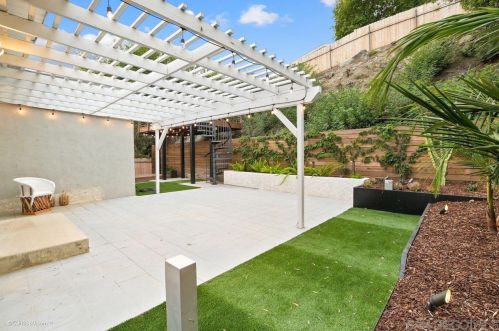 5038 Chaparral Way, San Diego CA 92115-2239 exterior