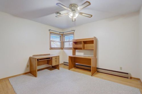 2335 Graylog Ln, Waukesha WI  53151-2921 exterior