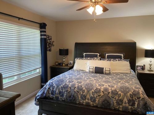 507 Jefferson Dr, Bybee VA  22963-2904 exterior