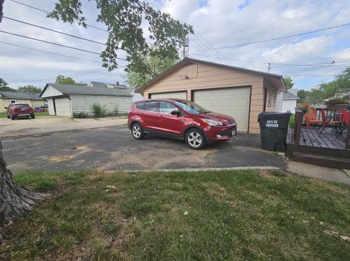131 Carroll St, Portage WI  53901-1713 exterior