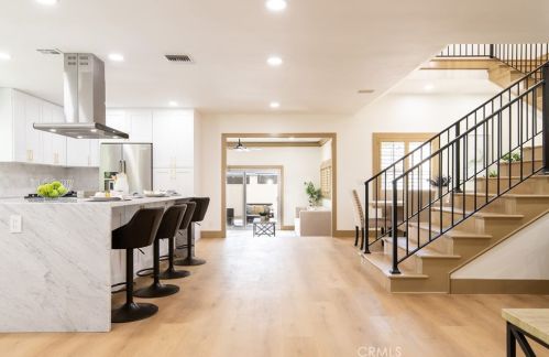 2809 Josie Ave, Long Beach CA 90808-4106 exterior