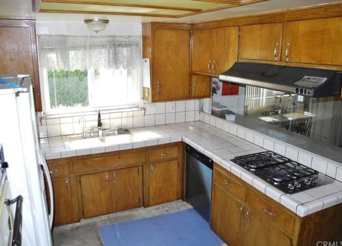 5551 Del Loma Ave, San Gabriel CA  91776-1649 exterior