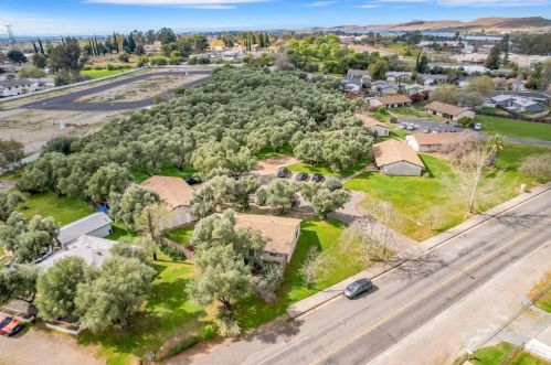 349 Table Mountain Blvd, Oroville, CA 95965-3323
