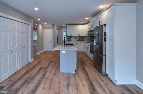 380 Ivy Mills Rd, Glen Mills PA  19342-1424 exterior