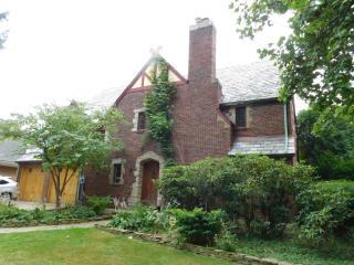 29 Virginia Ave, Binghamton, NY 13905-4305