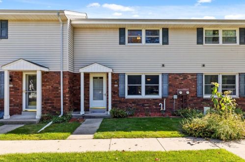 746 River Rd, West Bend, WI 53090-0026