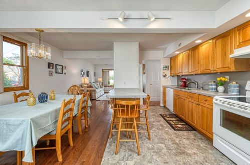 3 Short Ln, North Bellmore NY  11710-4523 exterior