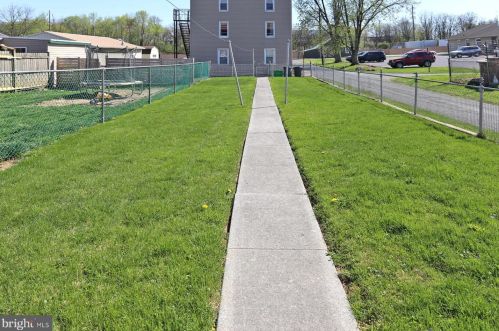 622 Lehman St, Lebanon PA  17046-3644 exterior