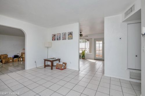 3632 Frick Ave, Tucson, AZ 85730-2705