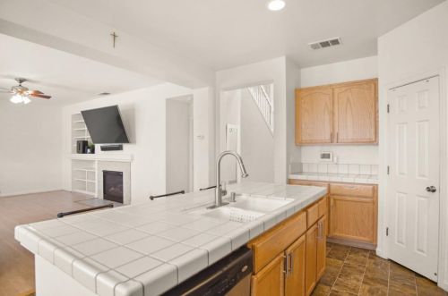 5812 Homewood Way, Riverbank CA  95367-9550 exterior