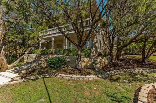 1020 Hidden Cove Trl, Granbury, TX 76049-6705