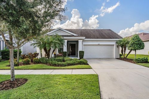 6811 Park Strand Dr, Ruskin, FL 33572-1541