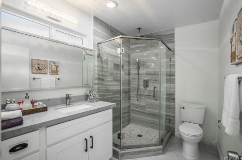 715 Cedar Dr, Covina CA  91723-1015 exterior