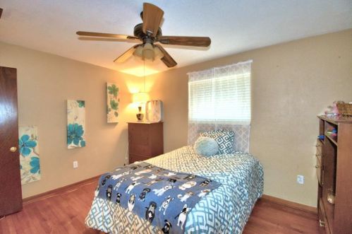 1221 Edgewater Dr, Lakeland FL  33805-4700 exterior