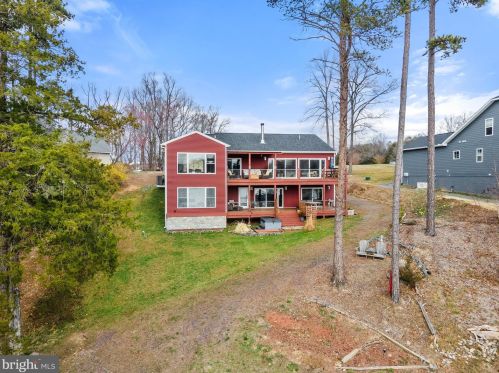 24234 Lands End Dr, Madison Mills VA  22960-3543 exterior