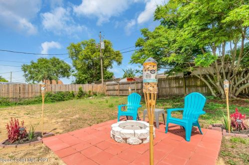 4785 Key Largo Dr, Titusville FL  32780-6929 exterior