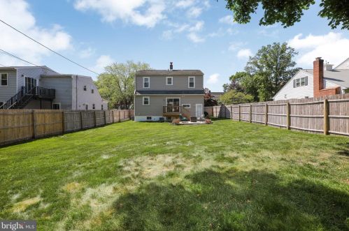 435 Oak Ave, West Deptford NJ  08097 exterior