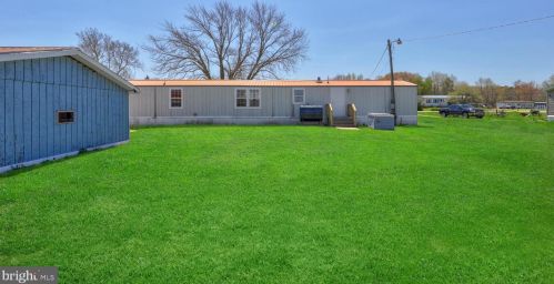7549 Whiteleysburg Rd, Harrington DE  19952-3721 exterior