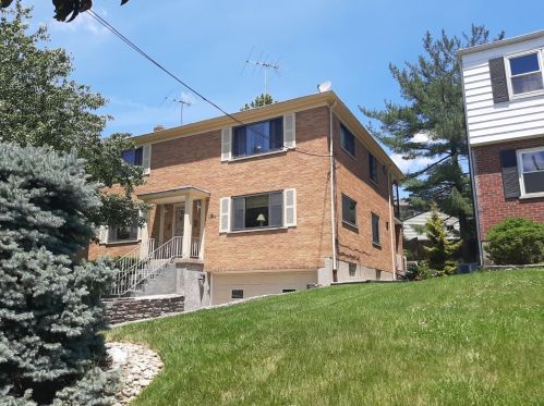 4222 Century Ln, Cincinnati, OH 45205-2016