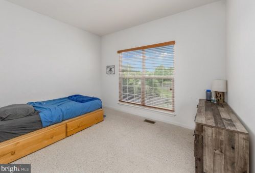 172 Limestone Way, Fredericksburg VA  22406-7466 exterior