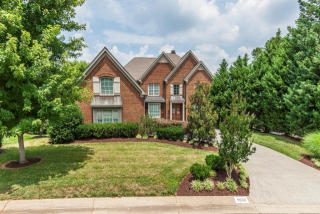 9006 Legends Lake Ln, Knoxville, TN 37922-5258