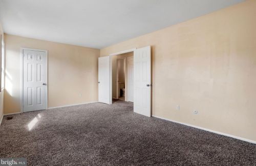 14 Lerner Ct, Erial NJ  08081-1925 exterior