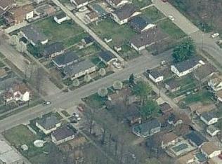 1503 10th St, Hanging Rock, OH 45638-2227